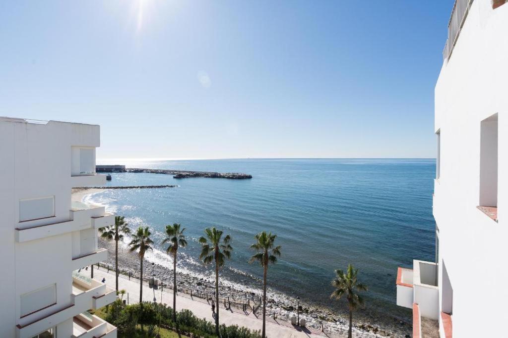 In Front Of Sea & Center Apartment Marbella Exterior photo